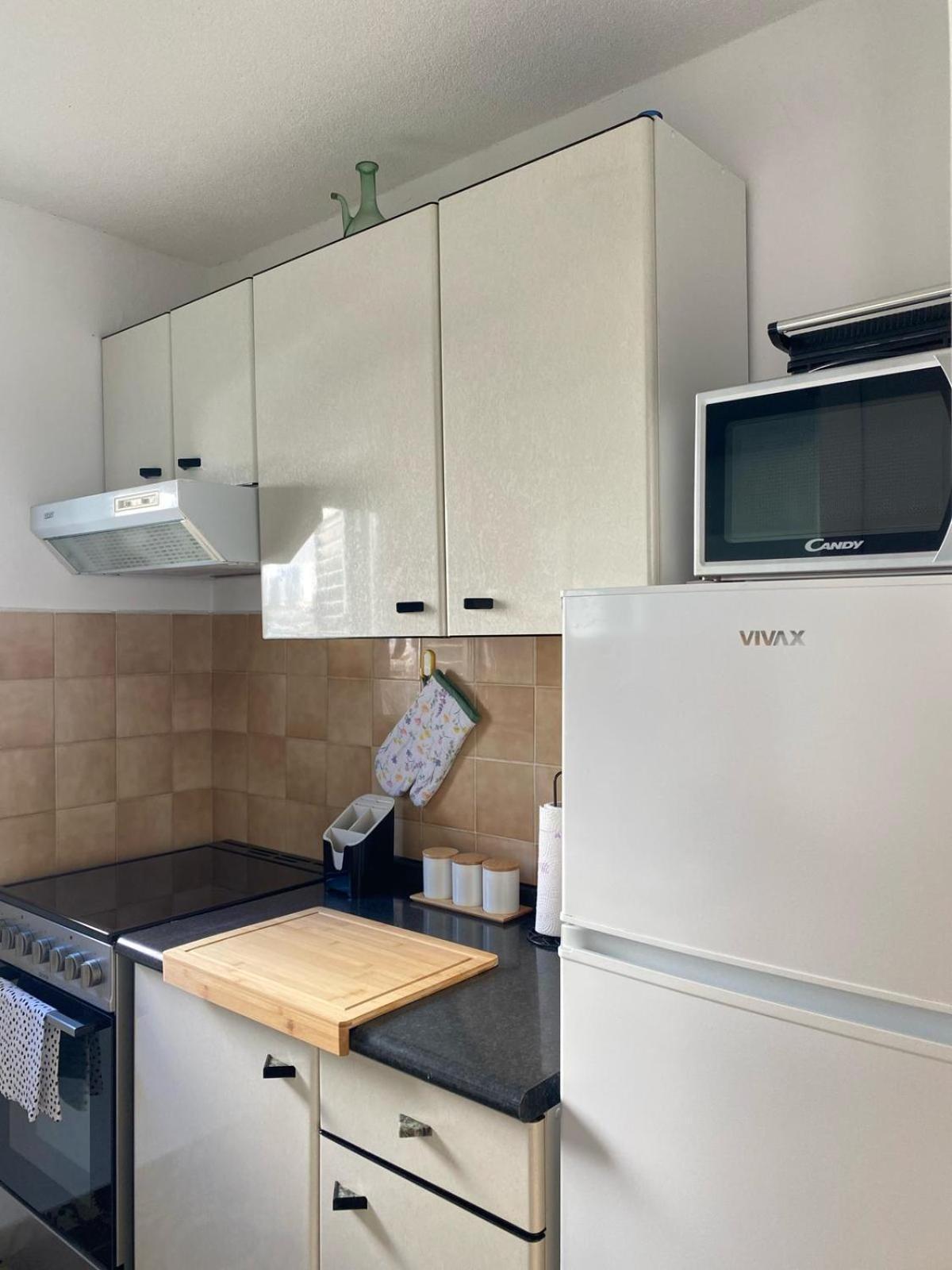 Kn House With Two Apartments Near Sea Rogoznica  Luaran gambar