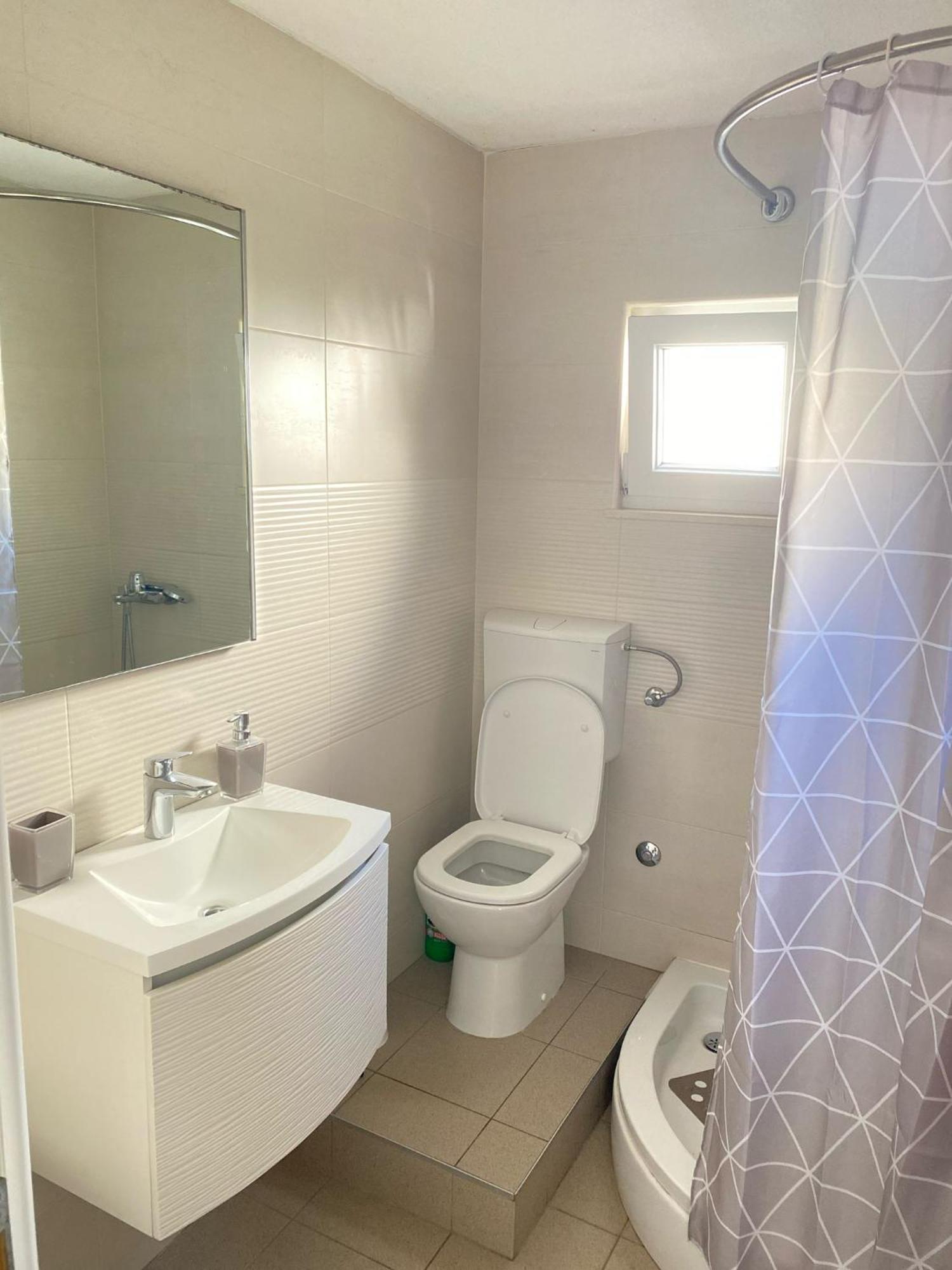 Kn House With Two Apartments Near Sea Rogoznica  Luaran gambar